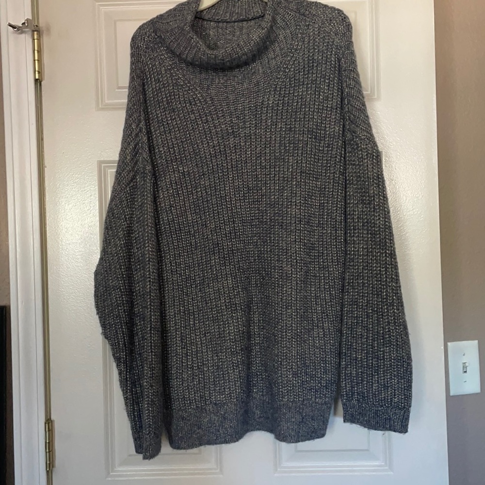 Women’s sweater